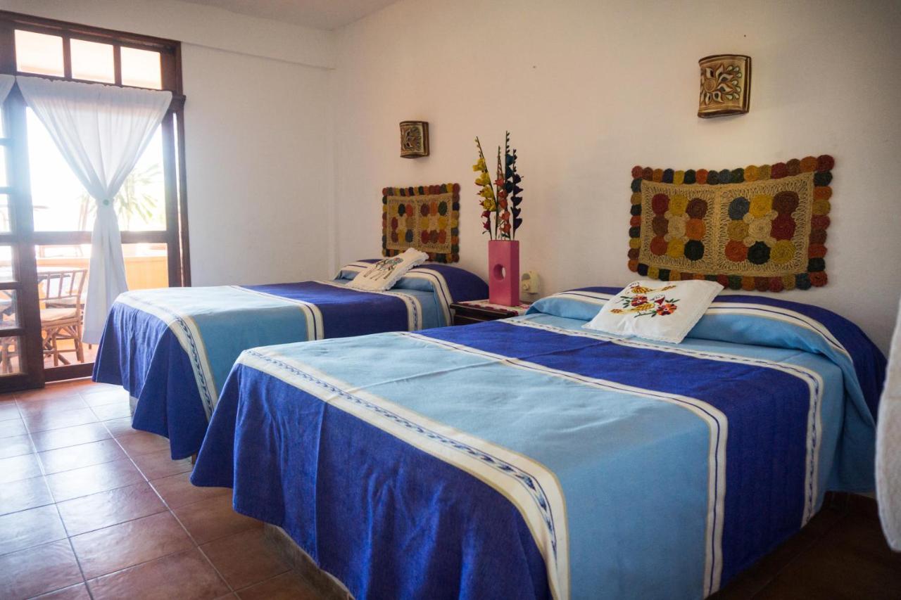 Casa Adriana Hotel Сиуатанехо Екстериор снимка